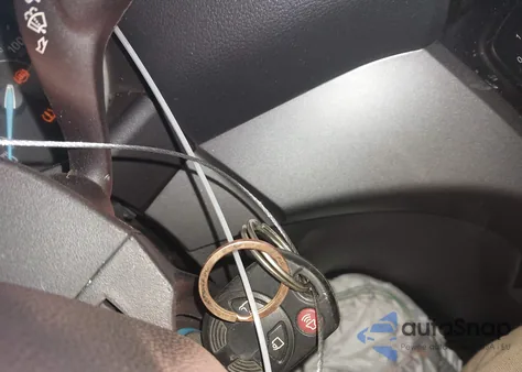 2018 Ford Escape S z USA, uszkodzony, nr VIN 1FMCU0F78JUB41751